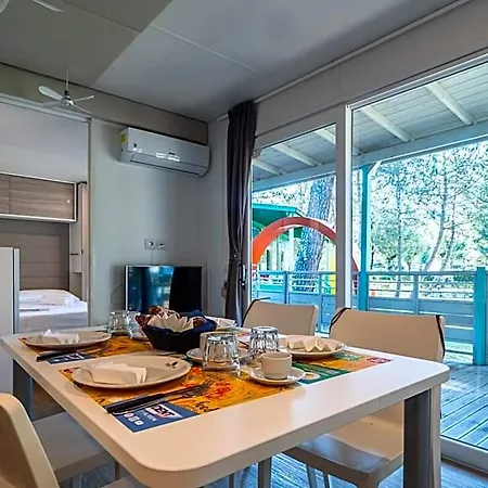 Club Del Sole Marina Julia Family Collection